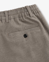 James | Taupe